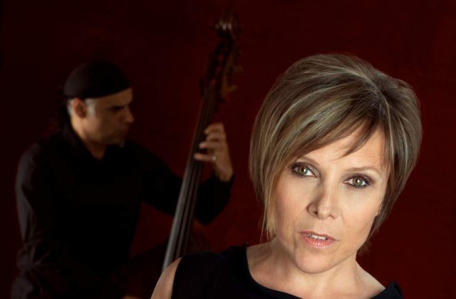 Vaya con Dios vine in Romania