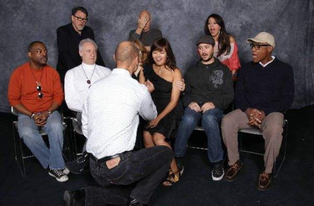Si-a cerut prietena in casatorie cu actorii Star Trek ca martori!