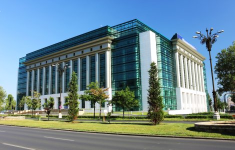 O sala a Bibliotecii Nationale, vandalizata dupa o petrecere de Reveli