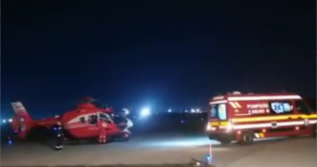 Fetita de 3 ani cu arsuri, transportata in cursul noptii cu un elicopt