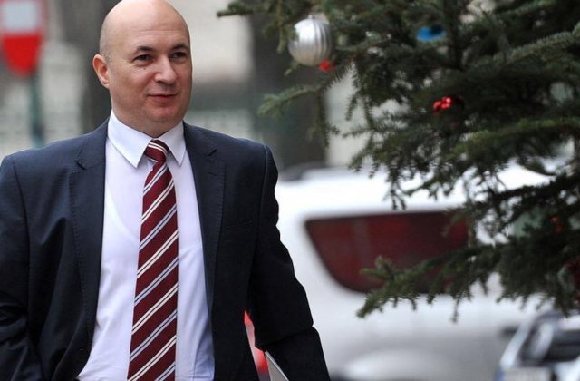 Stefanescu: Opreste-te, Ludovice! De doua luni demiti numai oameni valorosi