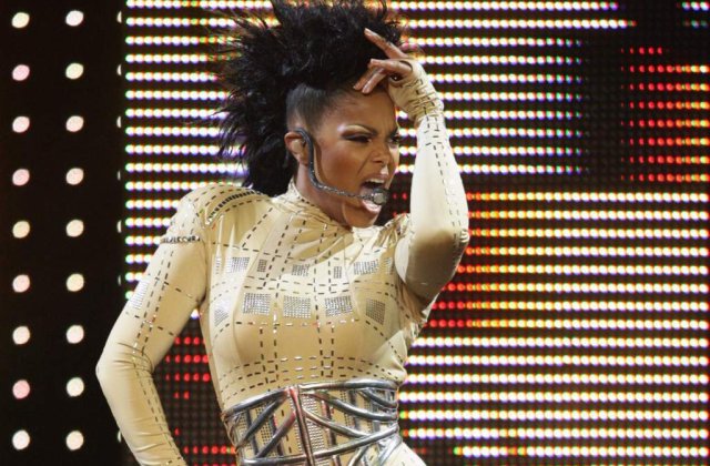 Janet Jackson l-ar putea inlocui pe Michael intr-o serie de concerte la Londra
