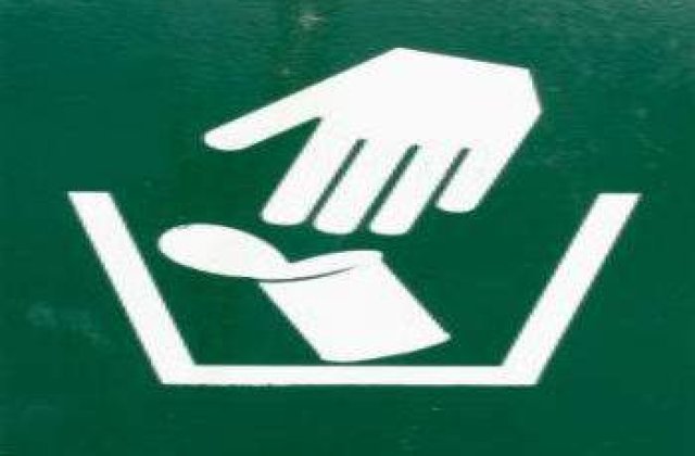 Supermarketurile vor avea aparate de colectare a ambalajelor PET si din aluminiu