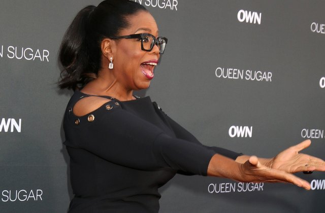 Celebritati care isi folosesc averea pentru a-i ajuta pe cei nevoiasi