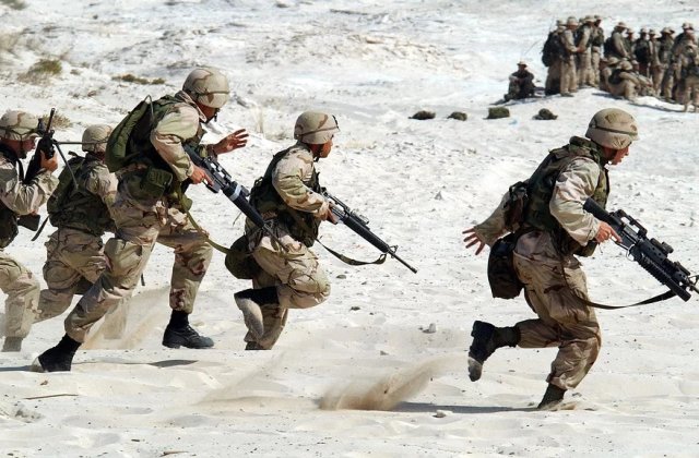 Cel putin 80 de "teroristi americani" au fost ucisi in atacurile iraniene cu rachete