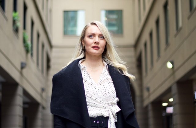 Nu-ti mai pune singur piedici: 10+ trucuri eficiente pentru a capata incredere in fortele proprii