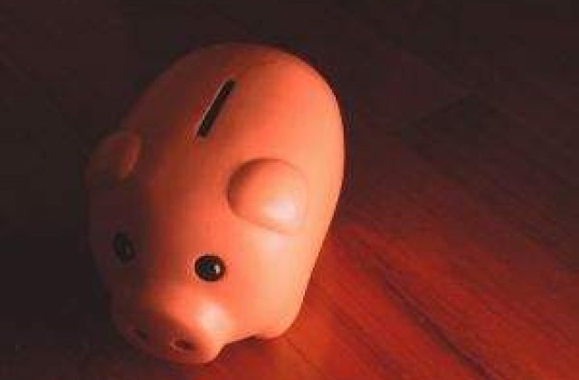 Romanii nu au incredere in banci