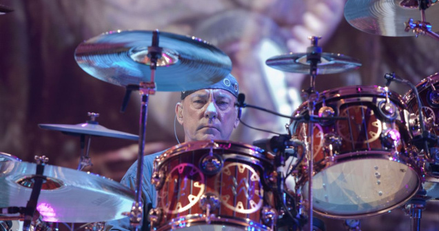 A murit Neil Peart, bateristul trupei de rock progresiv Rush