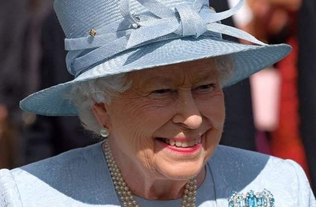 Reuniune de criza a familiei regale britanice in jurul Elisabetei a II-a