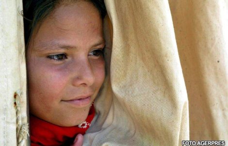 Washington Times: Talibanii cumpara copii pentru atacuri sinucigase