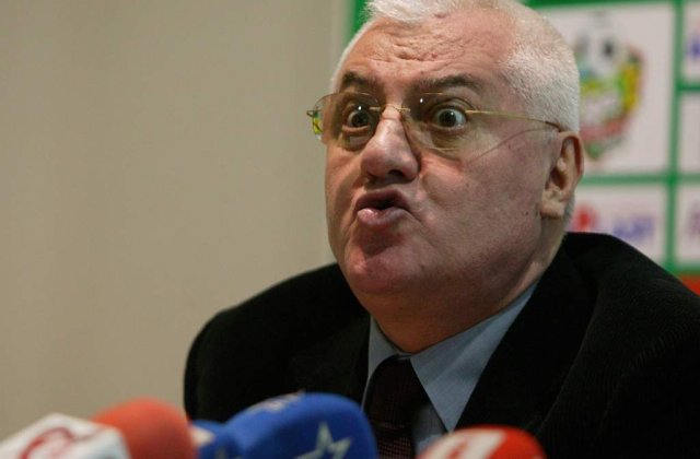 Dumitru Dragomir: 'Multi mananca cacat in Romania. Eu nu am colaborat cu Securitatea!'