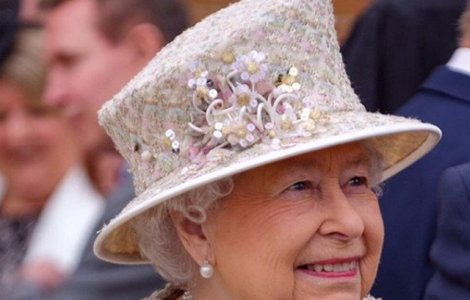 Regina Elisabeta a II-a stabileste "o perioada de tranzitie" pentru ducii de Sussex