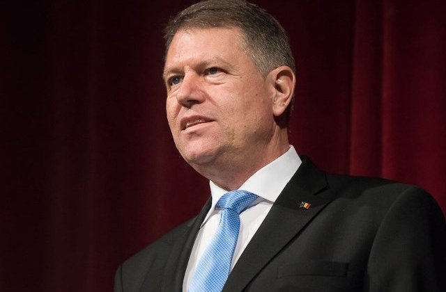 Iohannis a promulgat legea privind dublarea alocatiilor pentru copii