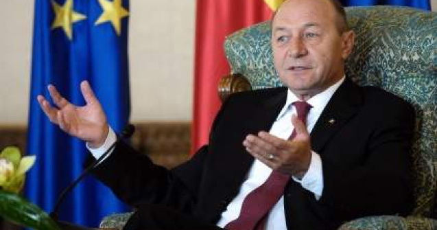 Incep promisiunile! Basescu: Prioritatea pentru 2013 este indexarea pensiilor