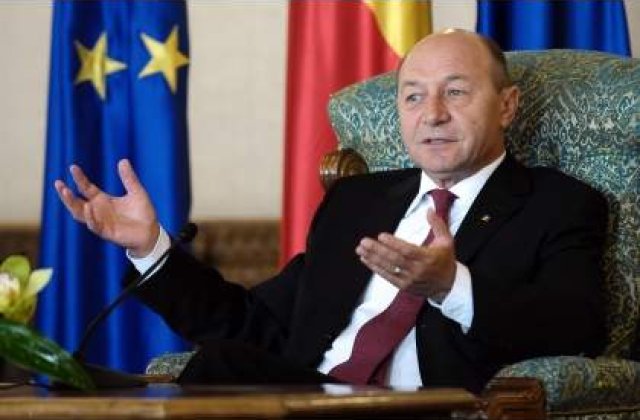 Incep promisiunile! Basescu: Prioritatea pentru 2013 este indexarea pensiilor