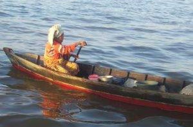 90% dintre indonezieni sustin circumcizia clitorisului. Pentru "binele" femeilor!