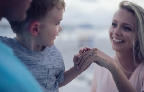  Top  8 greseli pe care parintii le fac in cresterea copiilor si pe care sa