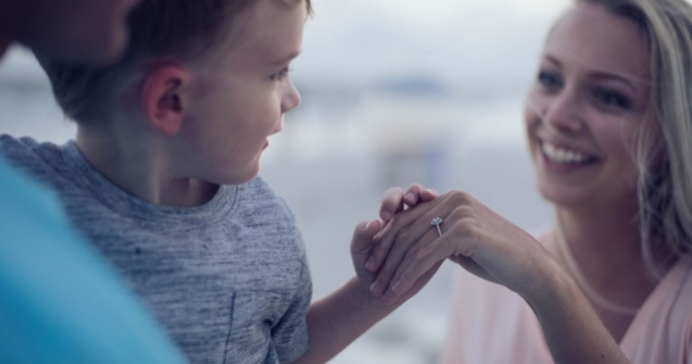  Top  8 greseli pe care parintii le fac in cresterea copiilor si pe care sa