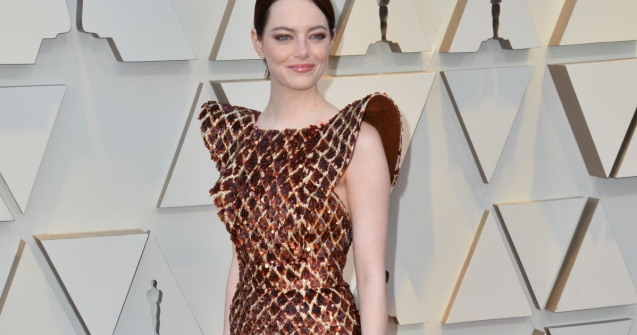  Top  Plina de sarm: 15 aparitii ale actritei Emma Stone din ultimii 3 ani