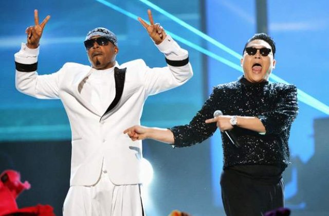 [VIDEO] "Hammer Time" vs."Gangnam Style"