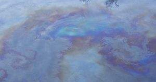 O nava cu 20 mii litri de carburant s-a scufundat in Dunare