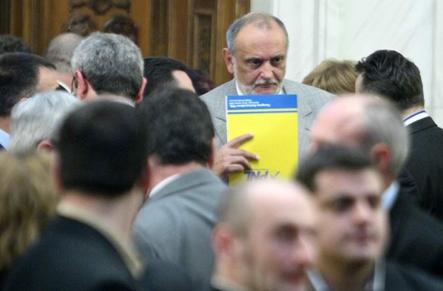 Patriciu: Basescu nu intra nici in turul doi