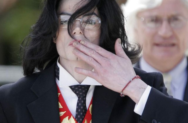 Michael Jackson si controversata cifra 7