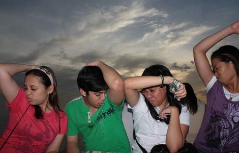 Antiperspirantele: Vinovate pentru tumorile la san?