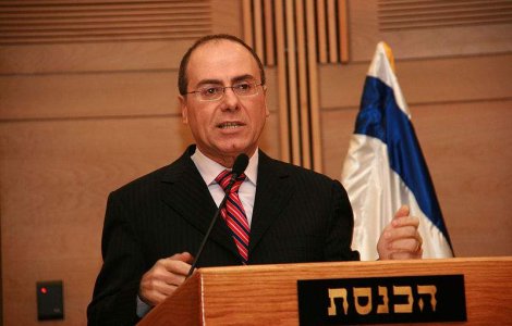 Contul de Twitter al premierului adjunct israelian, piratat de hackeri