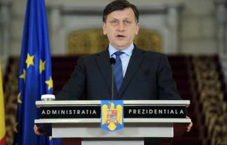 Sondaj: Crin Antonescu, preferatul romanilor pentru functia de presedinte