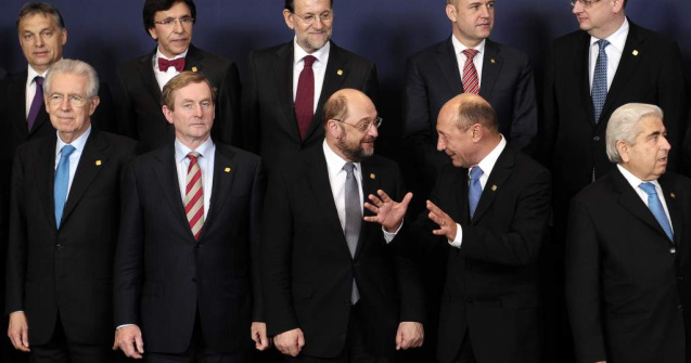 Basescu, la iesirea de la Consiliu: Cred ca pana la urma vom gasi solutie