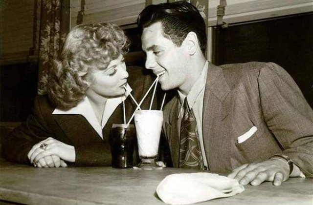 TOP 10: Cele mai amuzante CUPLURI de la Hollywood