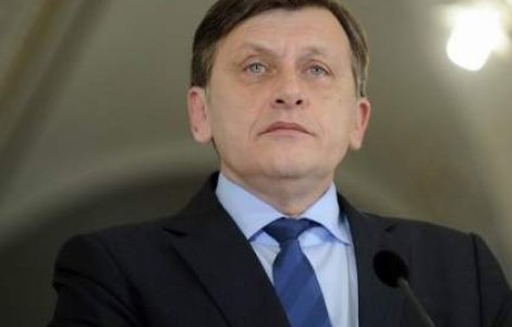 Antonescu: La parlamentare, USL are nevoie de o victorie mare ca sa vada Europa ce vor romanii