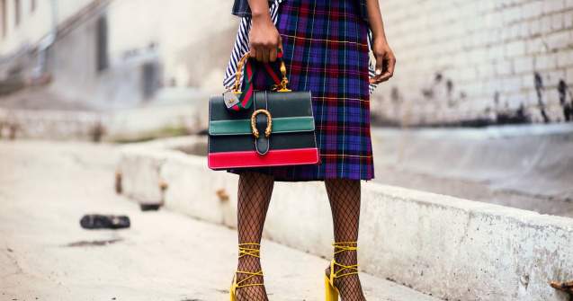 8 culori la moda in 2020 pentru vestimentatia feminina