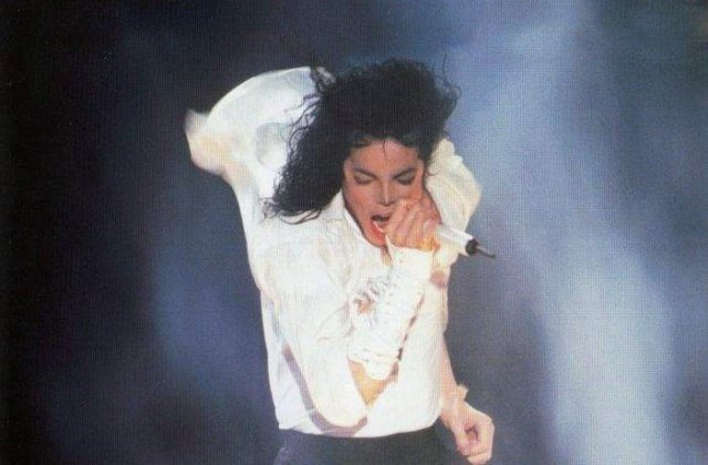 La Toya: Michael intentiona sa renunte la muzica si sa devina regizor