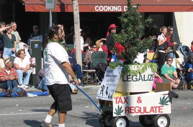 Legalizarea marijuanei ar putea scoate California din criza