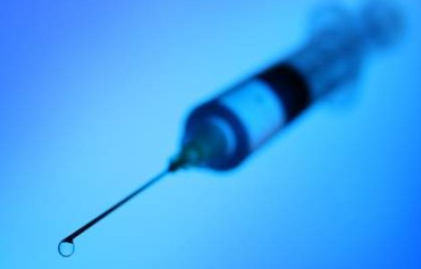 Britanicii, vaccinati impotriva gripei porcine