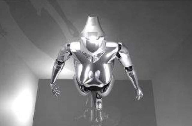 "Centrul Skynet": Universitatea Cambridge ia foarte in serios apocalipsa masinilor