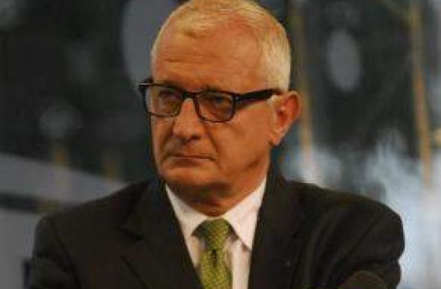 Frunda: Am un profund gust amar cand vad cum se poarta presedintele