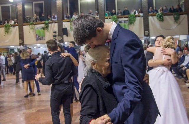 Bucuria se vede pe chipul lor: 10+ momente in care oamenii au reusit sa surprinda fericirea adevarata