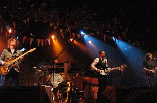 The Killers: STOP traficului uman si abuzurilor sexuale!