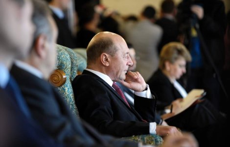 Basescu: E greu ca un presedinte sa numeasca premierul care a participat la suspendarea sa