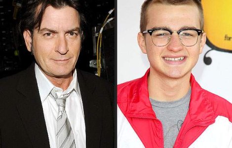 Pustiul din "Doi barbati si jumatate" isi cere scuze. Ce parere are Charlie Sheen?