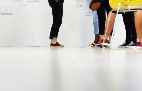 O profesoara din Prahova isi jigneste elevii: "Viermilor! Niste mizera