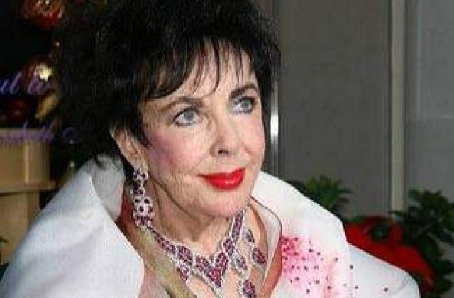Elizabeth Taylor s-a internat in spital, pentru a-si reveni dupa moartea lui Michael Jackson
