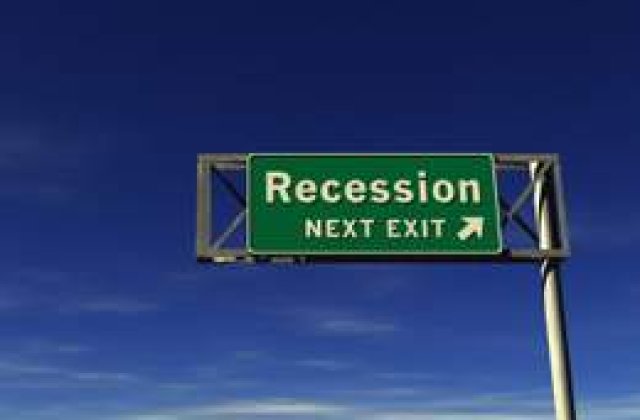 Cele sapte care pot &#39;speria&#39; recesiunea in Romania