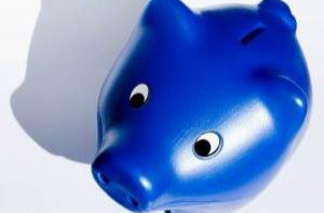 Reintregirea salariilor bugetarilor: 7,4% in plus de la 1 decembrie