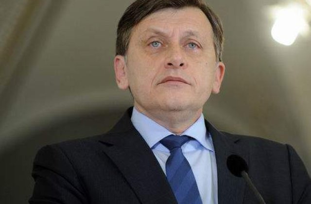 Crin Antonescu: Este foarte probabil sa candidez din nou la sefia Senatului