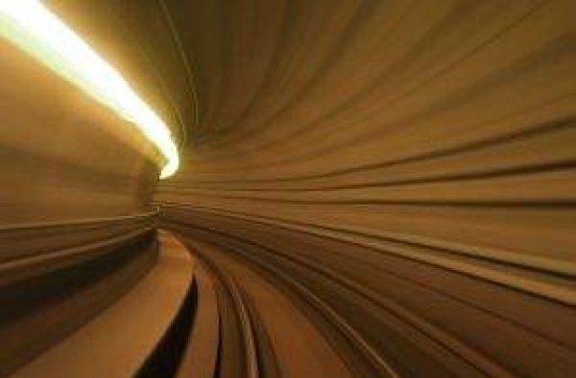 Cel putin cinci morti dupa prabusirea unui tunel rutier in Japonia