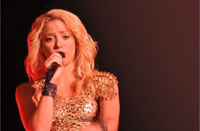 Shakira a fost data in judecata de fostul iubit, pentru 100 de milioane de dolari